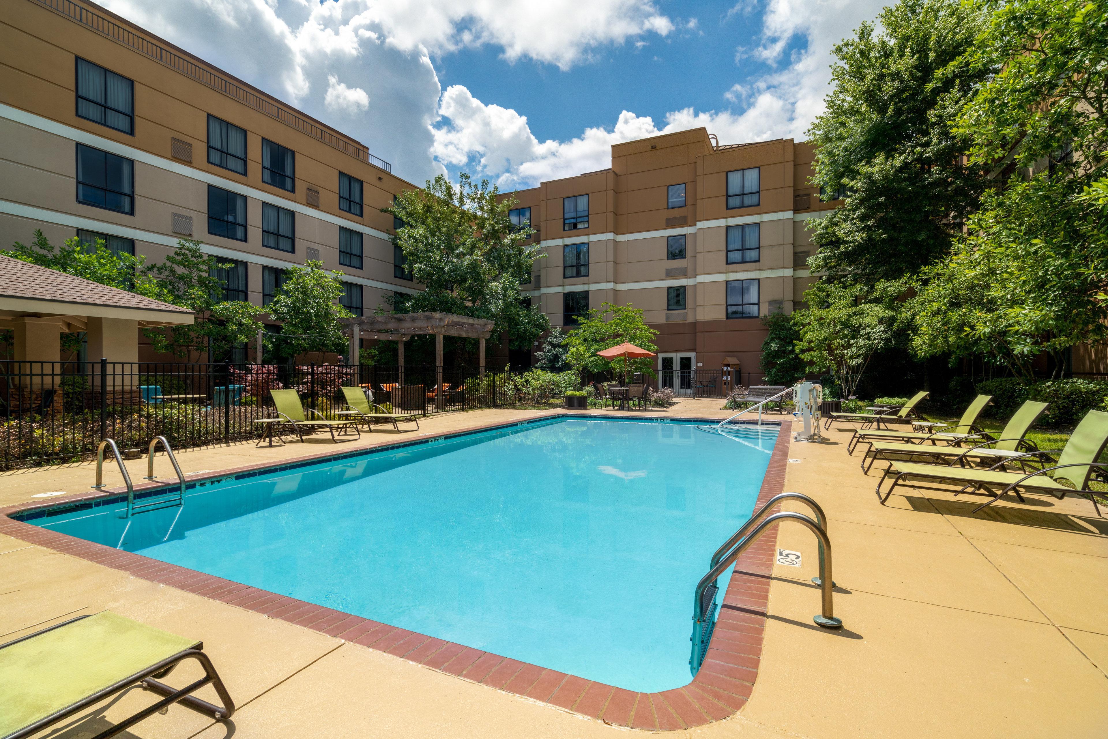 Staybridge Suites Memphis-Poplar Ave East By Ihg Εξωτερικό φωτογραφία